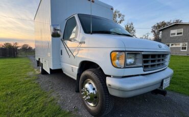 Ford-e-350-econoline-1996-white-9