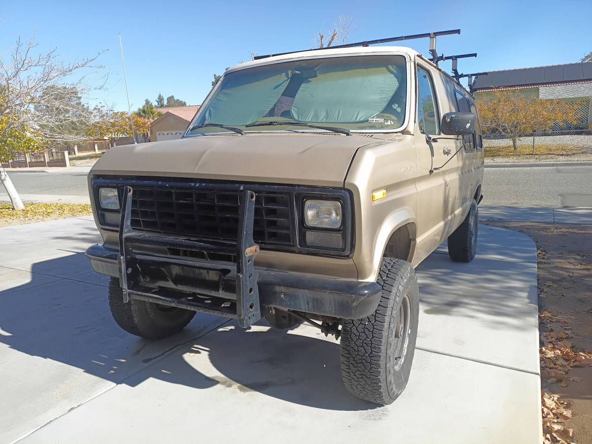 Ford-e150-4x4-1983-brown-5