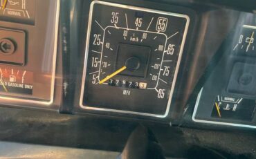 Ford-e150-conversion-van-1984-blue-2