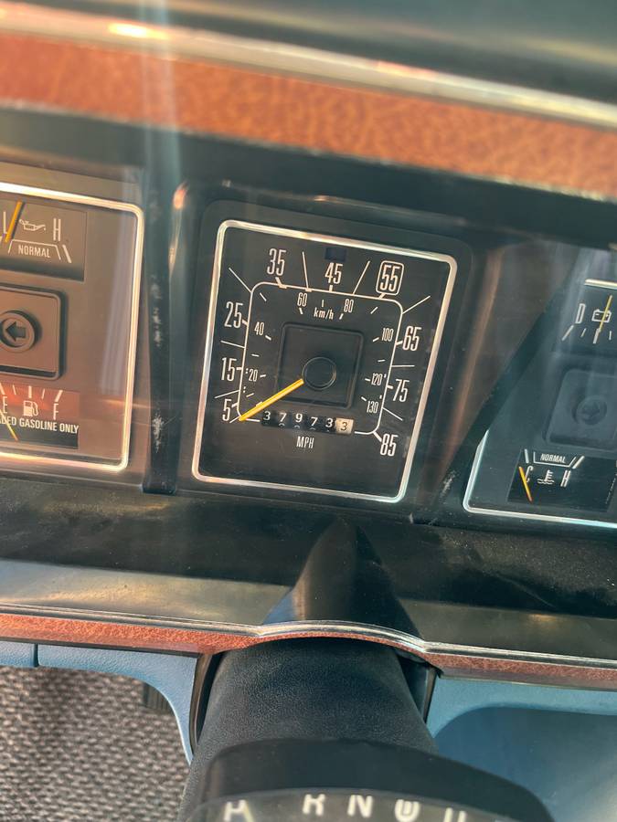 Ford-e150-conversion-van-1984-blue-2