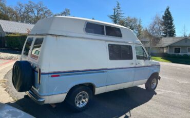 Ford-e150-conversion-van-1984-blue-5