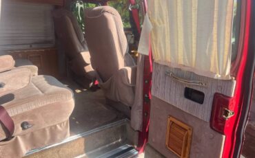 Ford-e150-conversion-van-1990-red-1
