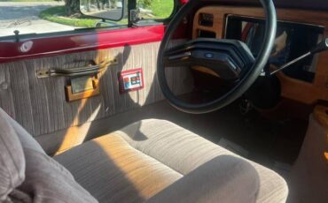 Ford-e150-conversion-van-1990-red-10