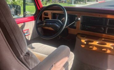 Ford-e150-conversion-van-1990-red-11