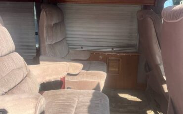 Ford-e150-conversion-van-1990-red-18