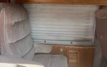 Ford-e150-conversion-van-1990-red-2