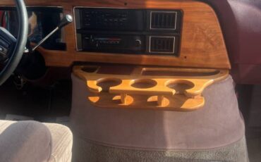 Ford-e150-conversion-van-1990-red-22