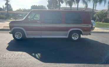 Ford-e150-conversion-van-1990-red-7