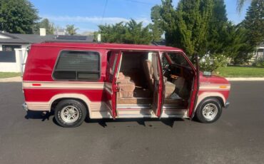 Ford-e150-conversion-van-1990-red-9