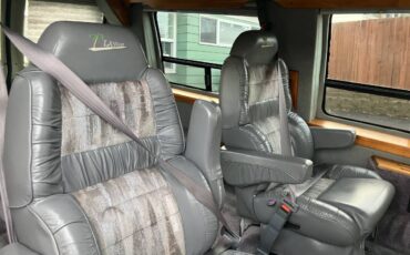 Ford-e150-conversion-van-1995-silver-13