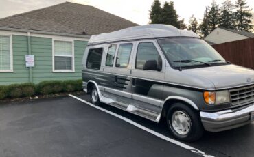 Ford-e150-conversion-van-1995-silver-2