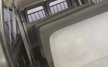 Ford-e350-15-passenger-van-1996-11