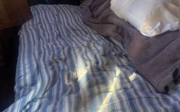 Ford-e350-econoline-van-1986-black-10