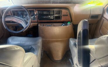 Ford-e350-econoline-van-1986-black-16