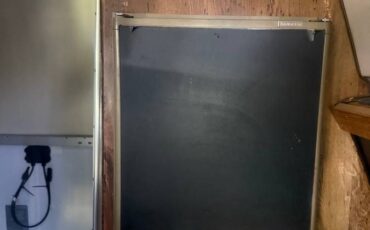 Ford-e350-econoline-van-1986-black-7