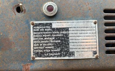 Ford-econoline-1963-yellow-1