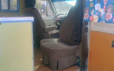 Ford-econoline-1969-14