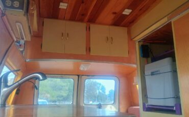 Ford-econoline-1969-15