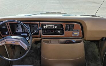 Ford-econoline-e350-1986-white-13