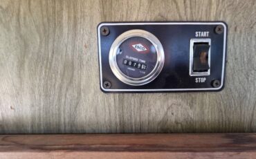 Ford-econoline-e350-1986-white-17