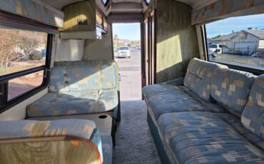 Ford-econoline-e350-1986-white-21