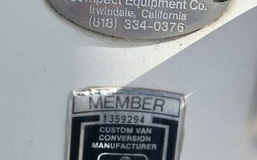 Ford-econoline-e350-1991-custom-5