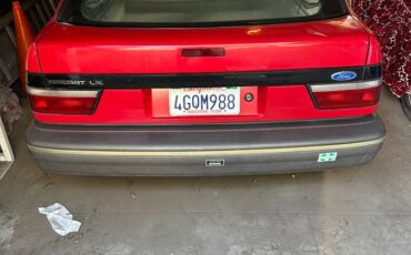 Ford-escort-1990-red