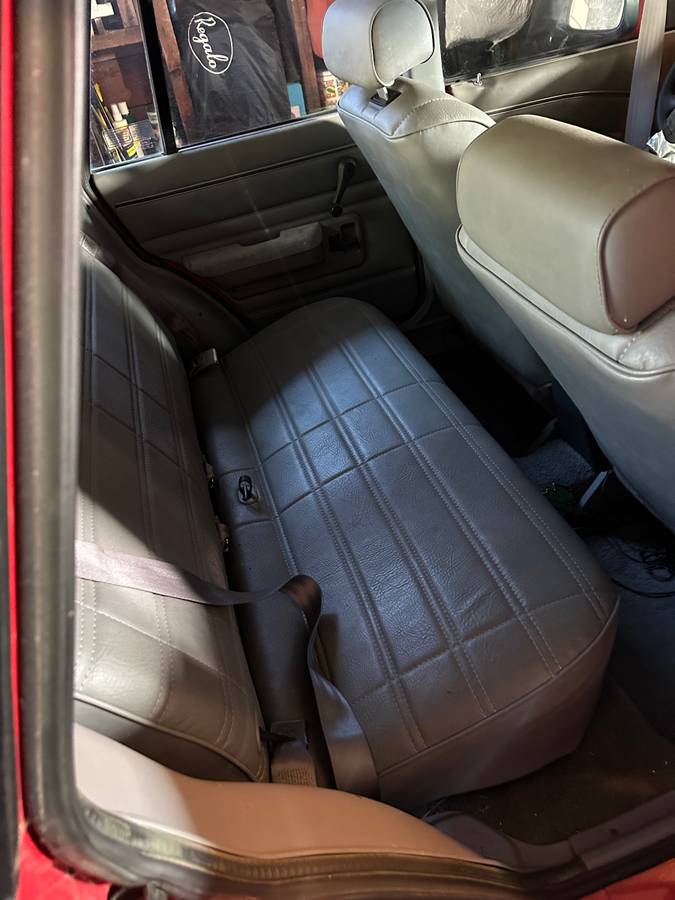 Ford-escort-1990-red-4