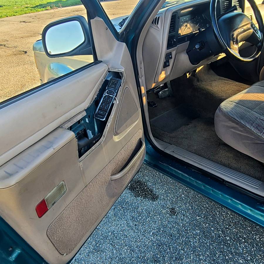 Ford-explorer-1993-blue-10