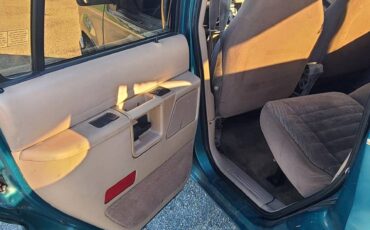 Ford-explorer-1993-blue-13