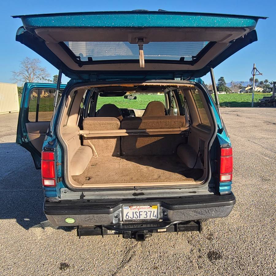 Ford-explorer-1993-blue-15