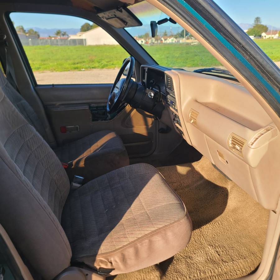 Ford-explorer-1993-blue-19