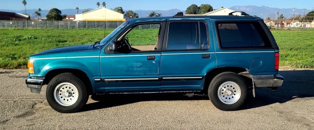 Ford-explorer-1993-blue-3