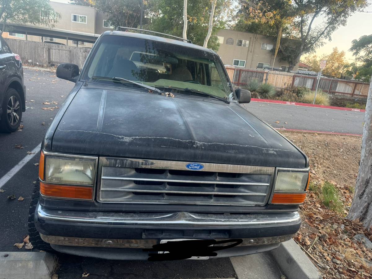 Ford-explorer-1994-black-13