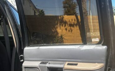 Ford-explorer-1994-black-9