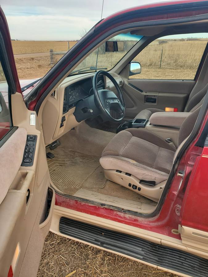 Ford-explorer-1994-red-13