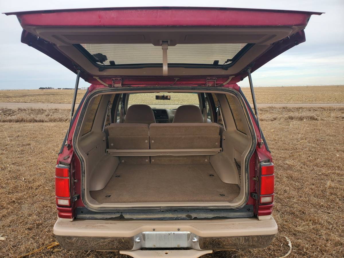 Ford-explorer-1994-red-2