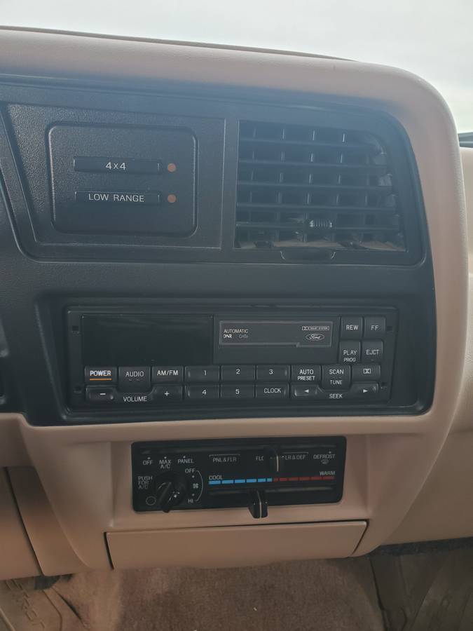 Ford-explorer-1994-red-5