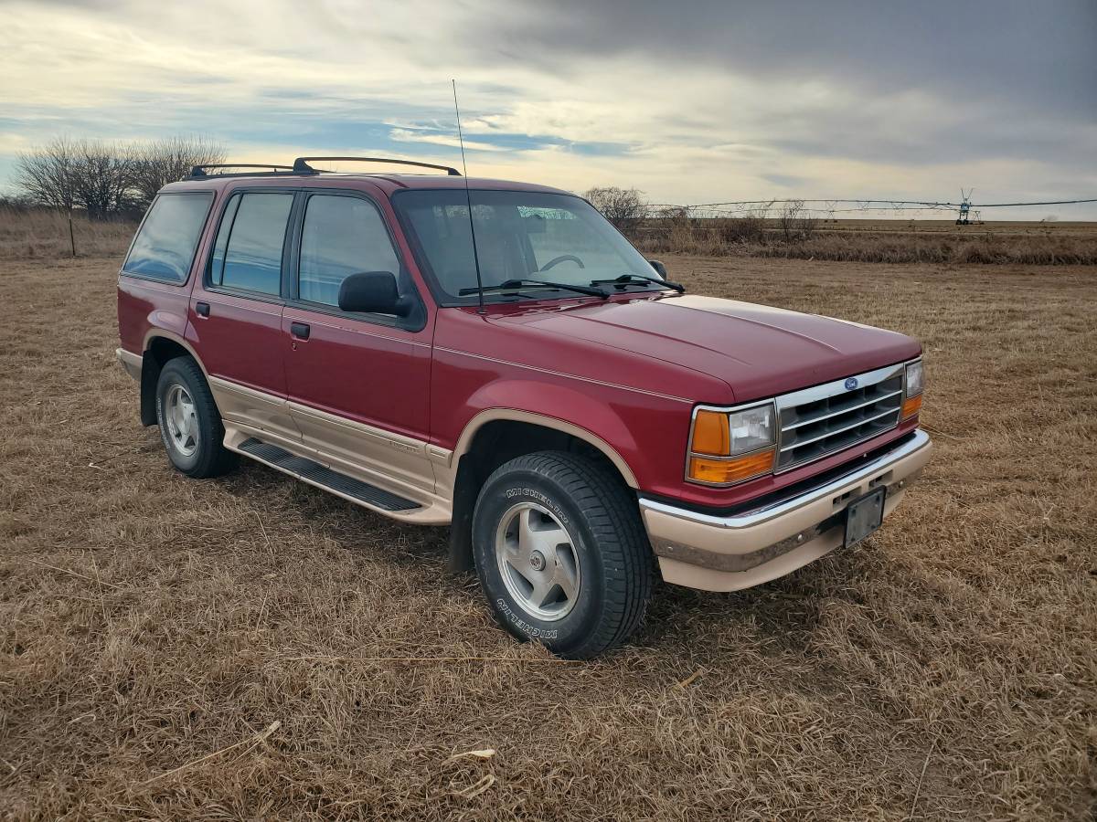 Ford-explorer-1994-red