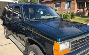 Ford-explorer-xlt-1992-green-2