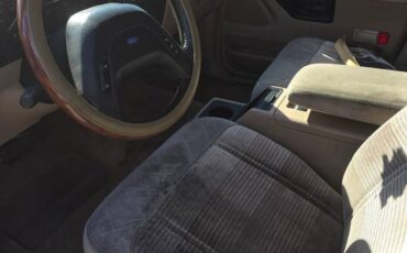 Ford-explorer-xlt-1992-green-20