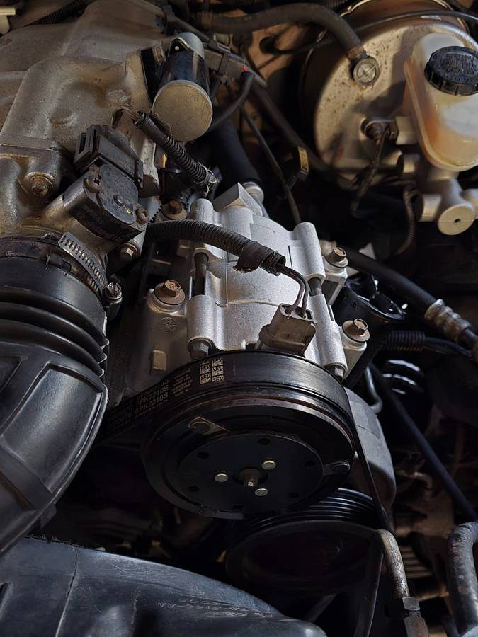 Ford-explorer-xlt-1992-green-8