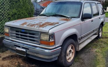 Ford-explorer-xlt-1992-silver-1