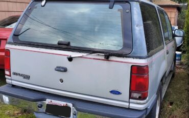 Ford-explorer-xlt-1992-silver-3