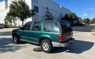 Ford-explorer-xlt-1996-green-2
