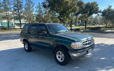 Ford-explorer-xlt-1996-green