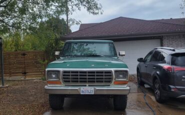 Ford-f-150-1978-green-1