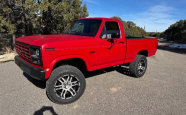 Ford-f-150-1982-red-1