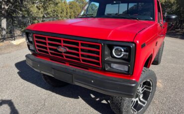 Ford-f-150-1982-red-2