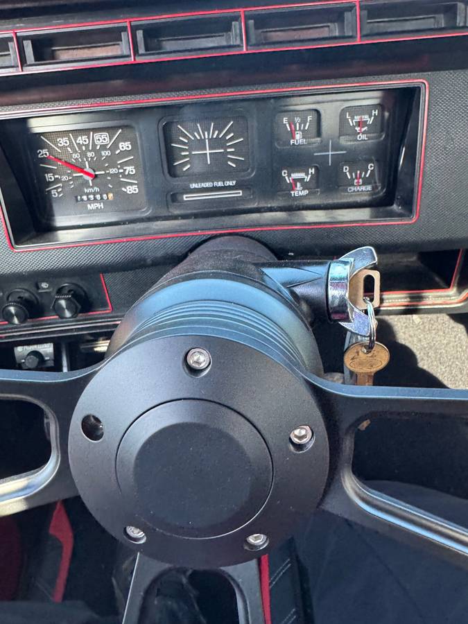 Ford-f-150-1982-red-7